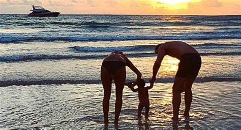 Lisa Haydon And Her Son Zack Are Too Cute To Resist