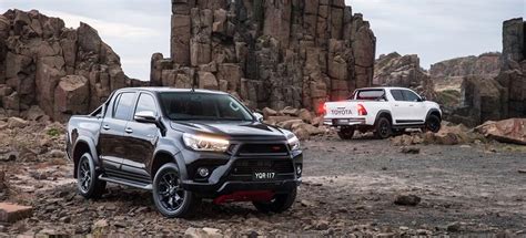 toyota revives trd hilux