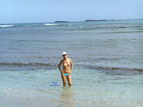 nuda in spiaggia naked on the beach freestyle photos at voyeurweb