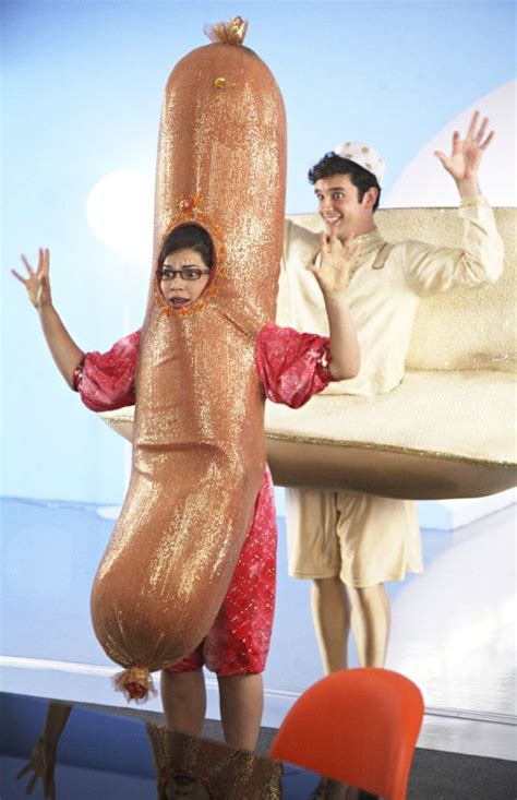 a wiener of the food variety 20 unsexy costume ideas popsugar love and sex