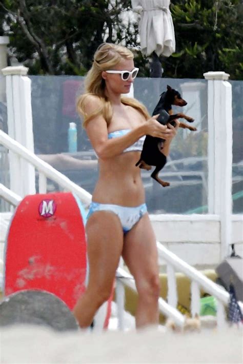 Paris Hilton Looking Very Sexy And Hot In Bikini On Beach Porn Pictures