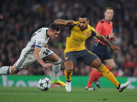 arsenal vs basel theo walcott s improvement down to him says