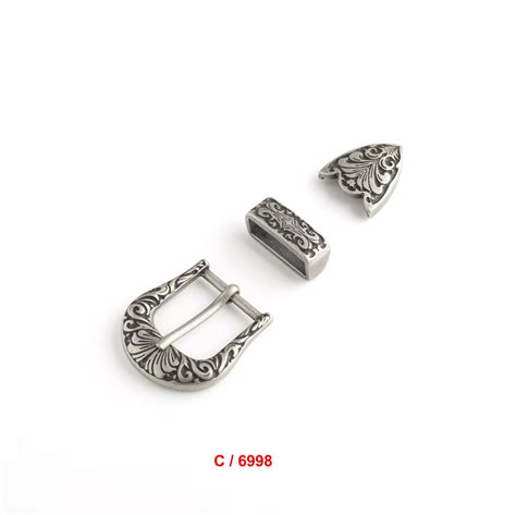 fibbia cpassante  puntale  cat buckles