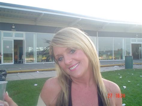 Campergirls3 45 From Grimsby Is A Local Granny Looking For Casual Sex