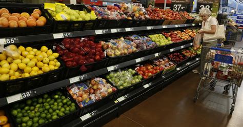 walmart  americans  dislike buying groceries cbs news