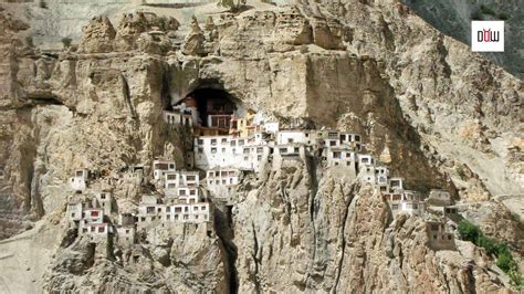 phugtal monastery trek  travel guide devil  wheels