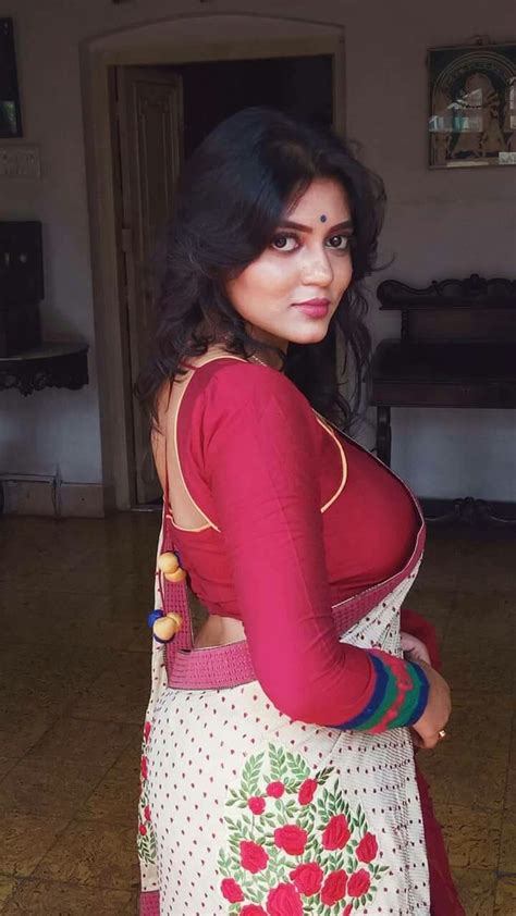 Pin On Sari Hot