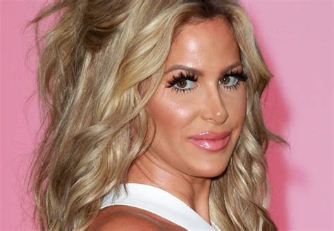 Kim Zolciaks Before And After Photos Show How Different Her Nose