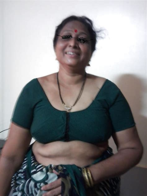Hot Desi Aunties 50 55 Ages Fat Figure 5