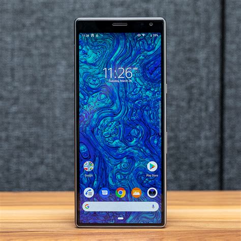 sony xperia  review easy  hold hard    verge
