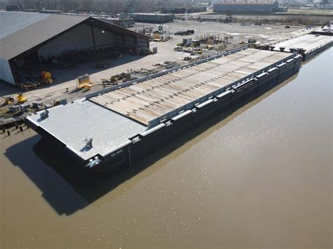conrad delivers deck barge  ashton marine
