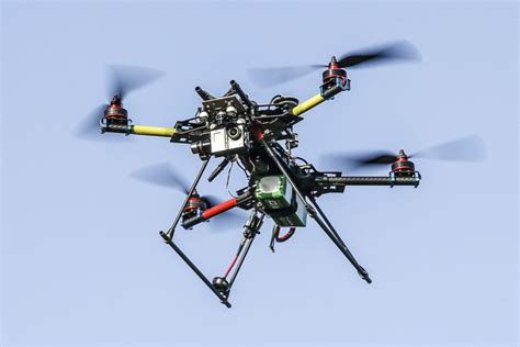 unanswered insurance regulation questions hamper drone market brink conversations
