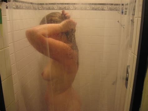 shower voyeur free porn
