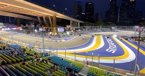 turn  grandstand singapore  guide view  seats