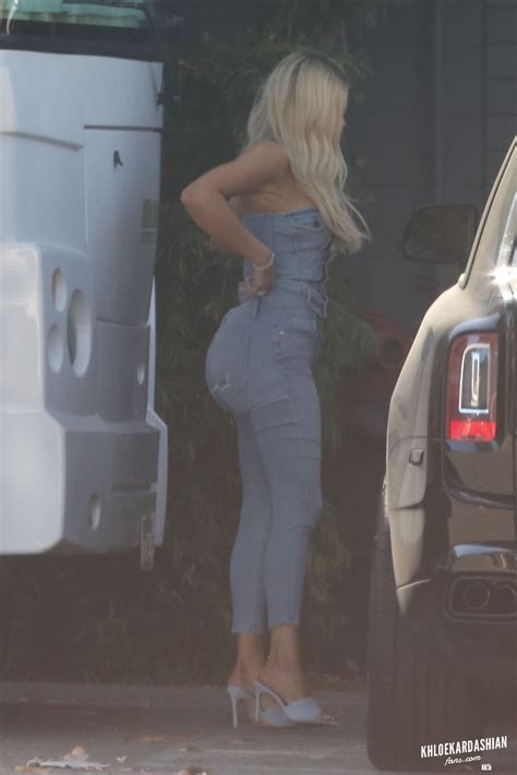 Khloe Kardashian The Fappening Sexy Ass 24 Pics The