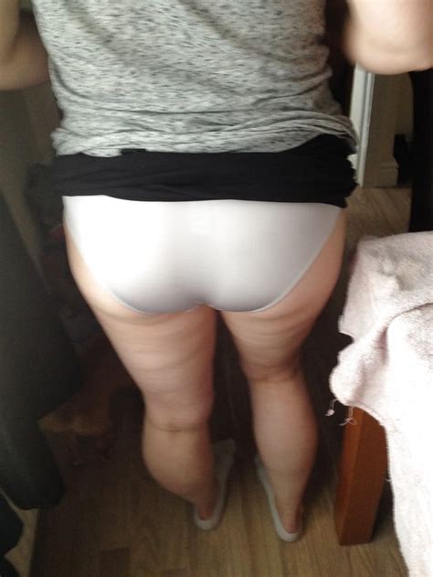 Sexy Wife Lifts Her Skirt To Reveal Her Knickers 6 Pics Xhamster