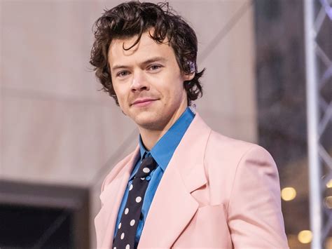 Harry Styles Opens Up About His Fluid Sense Of Style And Why He Doesn T