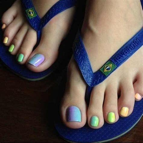 Feet To Fap On Twitter Selena Gomez Feet Toes Footfetish…
