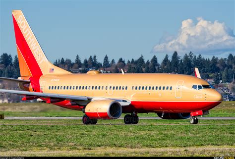 ncb southwest airlines boeing    portland photo id
