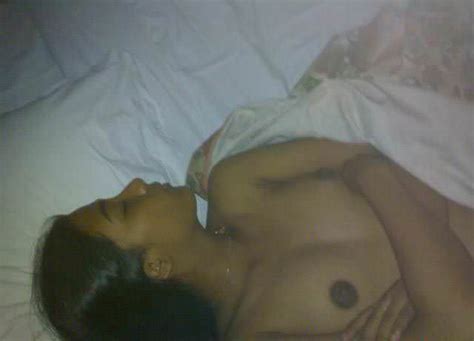 cute sexy kerala girlfriend naked photo bedroom