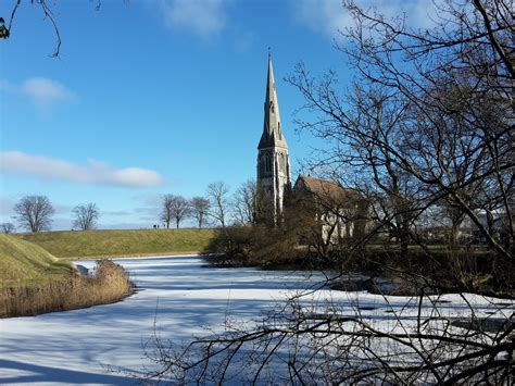 church  winter  photo  freeimages