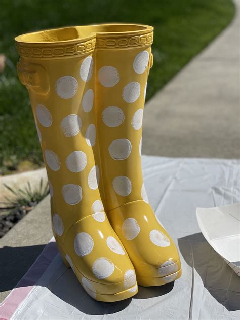 big lots planter makeover yellow rubber boots   fabbed