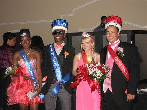 prom king queen named   surry cougars   news