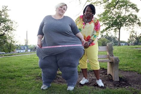 meet the 35 stone woman with eight foot hips who s making a fortune