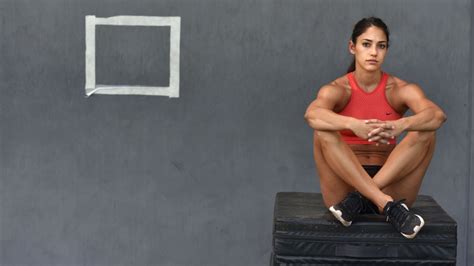 Pole Vaulter Allison Stokke Doesn T Want To Be Your Sex Symbol