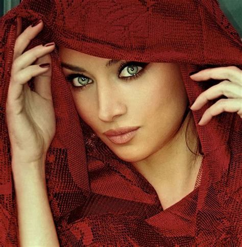 Claudia Lynx Stunning Photo Shoots Beautiful Iranian Women Persian