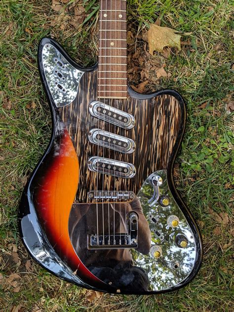 framus strato deluxe chrome  sunburst guitar  sale denmark street guitars