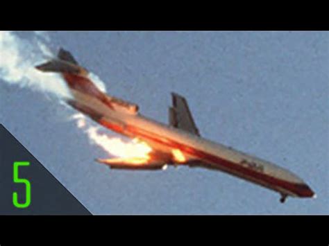 haunting plane crashes caught  camera darktv