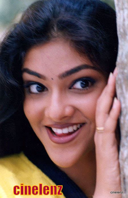 tamil hot actress hot photos abirami hot 2011