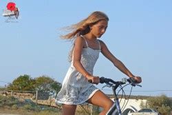 steppe flower gal bicycle ride   hot sex picture