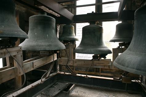 project seeks  restore trinity church bells toledo newspaper