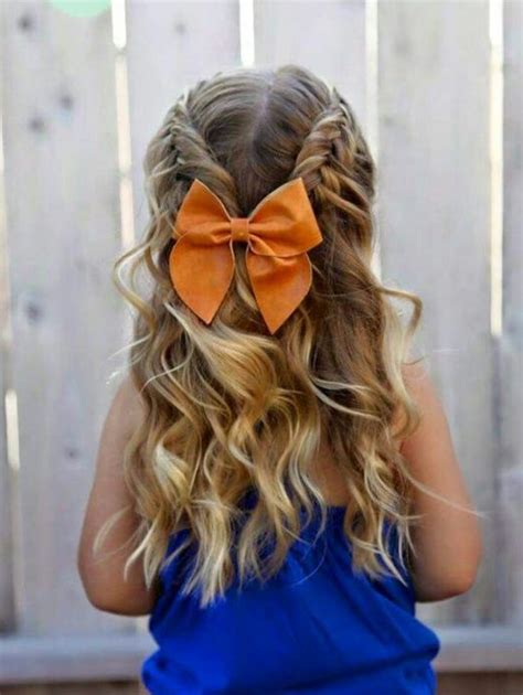 35 cute and fancy flower girl hairstyles for every wedding