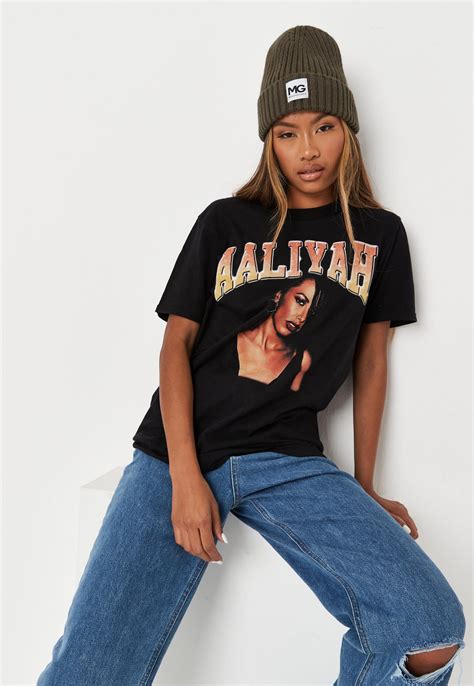 oversize t shirt mit aaliyah graphic print in schwarz missguided