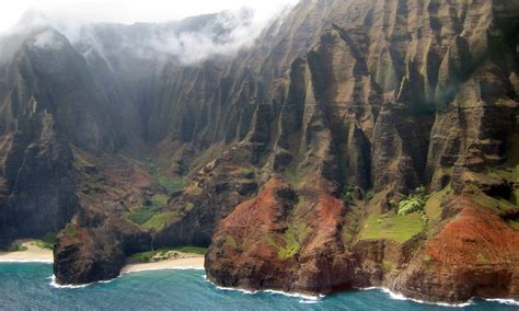 awe inspiring   na pali coast kauai bet