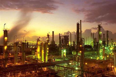 oil refinery system   world oil refineries
