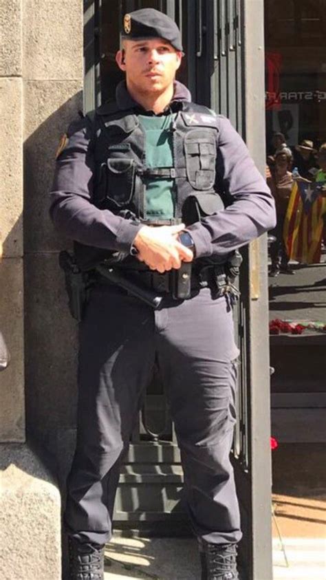 3142 best cop bulge images on pinterest hot cops fire fighters uniformes hot cops