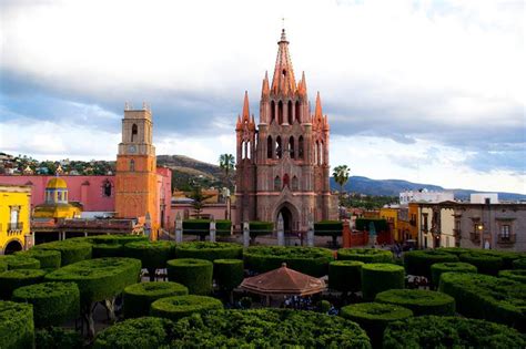 mexico tiene  ano record en turismo en  reporte lobby