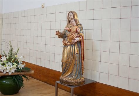 imagem de nossa senhora igreja santa maria