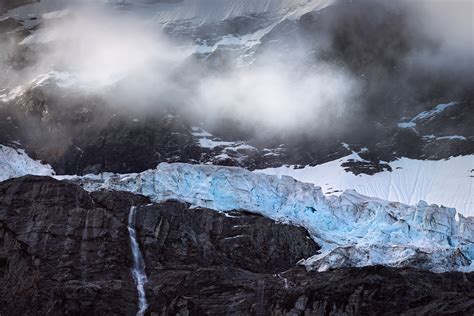 earnslaw glacier daniel murray photography  zealand landscapes  adventures