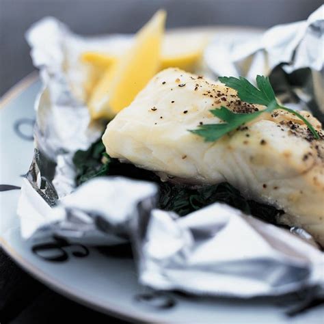 Foil Baked Sea Bass With Spinach Recipe Recipe Baked Sea Bass