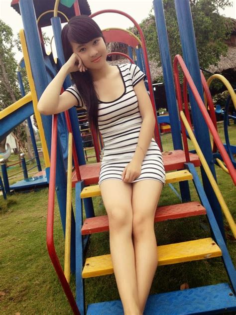 Enjoy The Blossoming Body Of A Vietnamese Teen Girl The Most