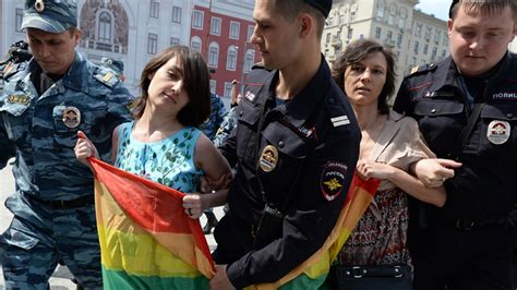 russian senators give green light to gay propaganda ban — rt russian politics