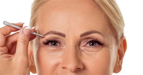 three eyebrow tips for women over 60 starts at 60