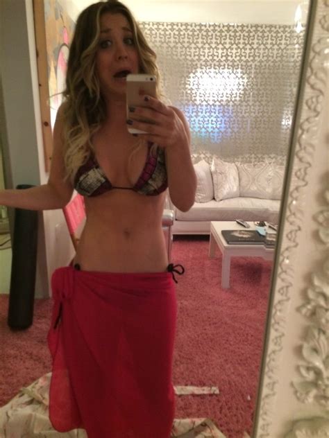 Kaley Cuoco Nuda ~30 Anni In Icloud Leak Scandal