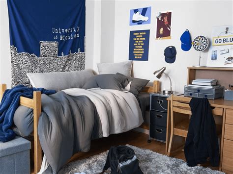 Guys Dorm Room Decor Ideas That Any Man Will Applaud Society19 Uk