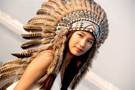 indian headdress native american warbonnet turkey feahters brown feathers headdress chief